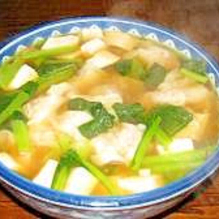 小松菜のワンタンスープ